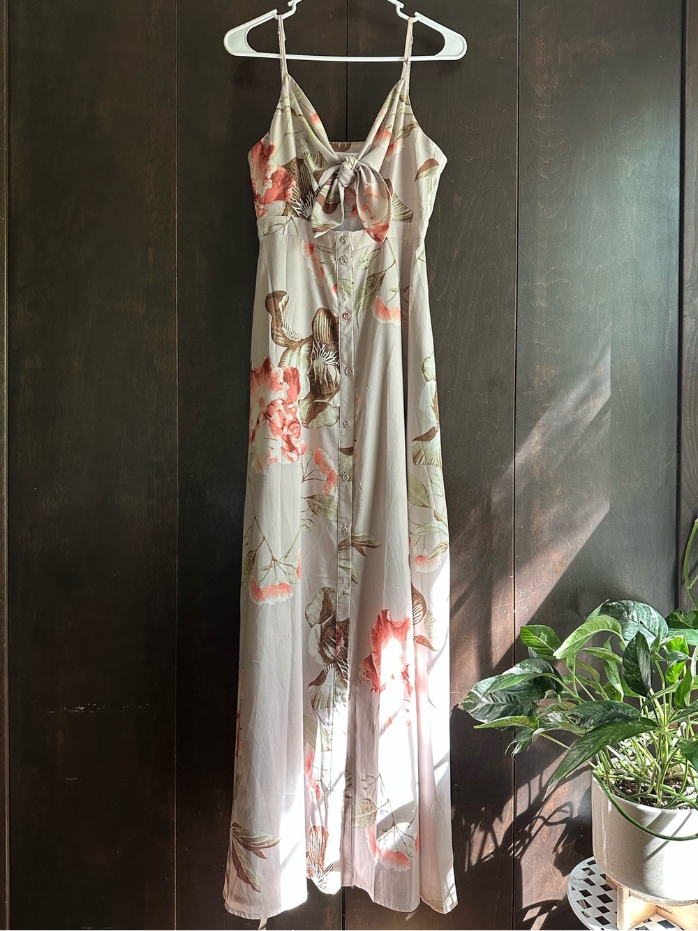 Hello Molly Floral Tie-Front Maxi Dress in Cream and Pink